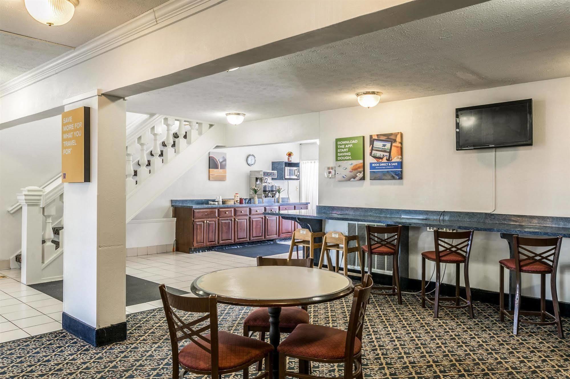 Americas Best Value Inn Edgewood, Md Buitenkant foto